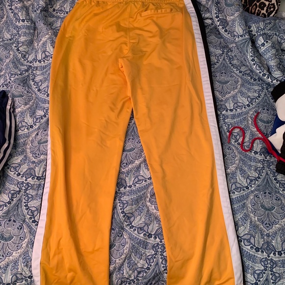 Kill Bill Taxi Yellow Colored Sweatpants - Picture 2 of 2